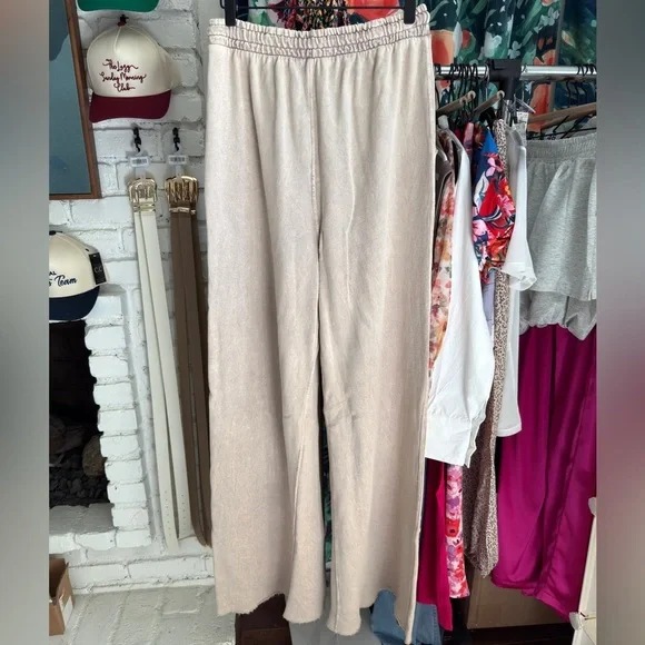 130 - Relaxing Robin Wide-Leg Pants Beige Womens